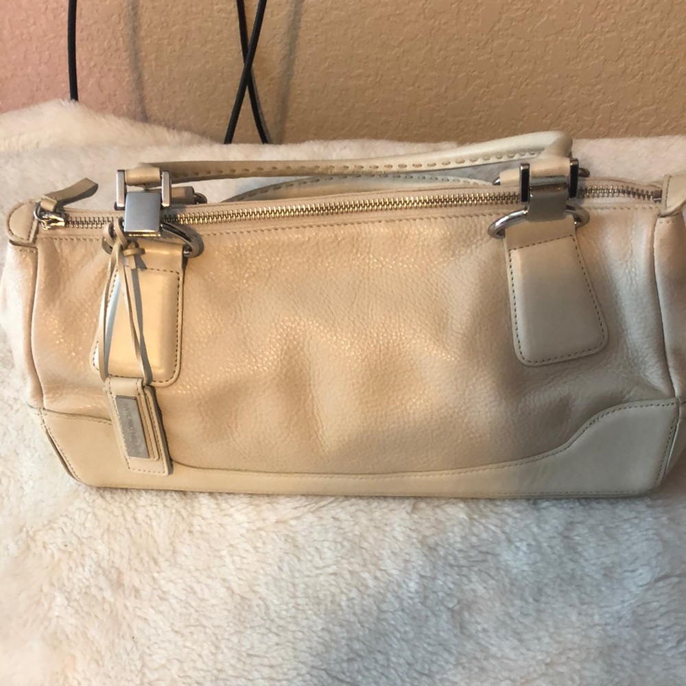Antonio Melani leather purse p1418